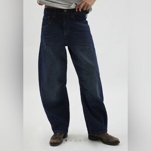 Urban Outfitters BDG Barrel Horseshoe Jeans Dark Wash 26